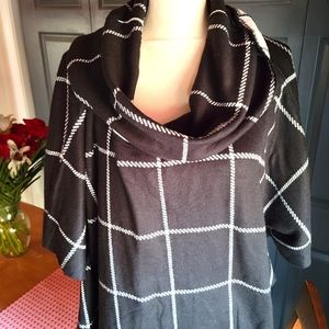 Cape with sleeves and cowlneck